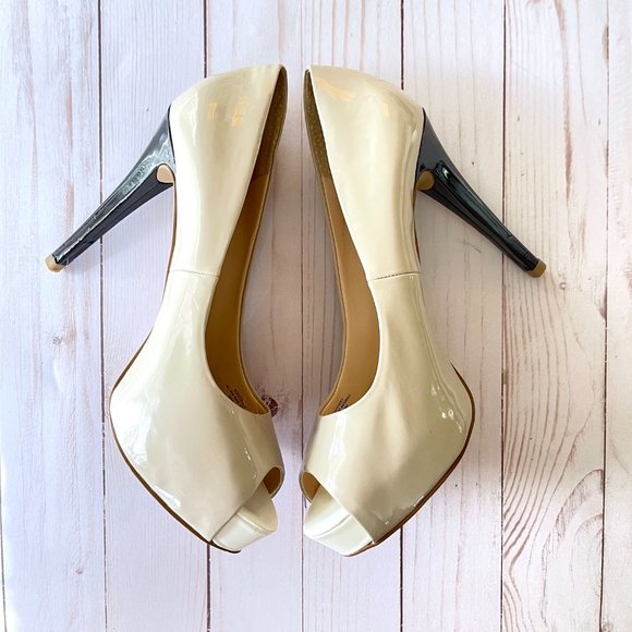 Patent Leather Peep-Toe Platform Pump - Picture 3 of 7